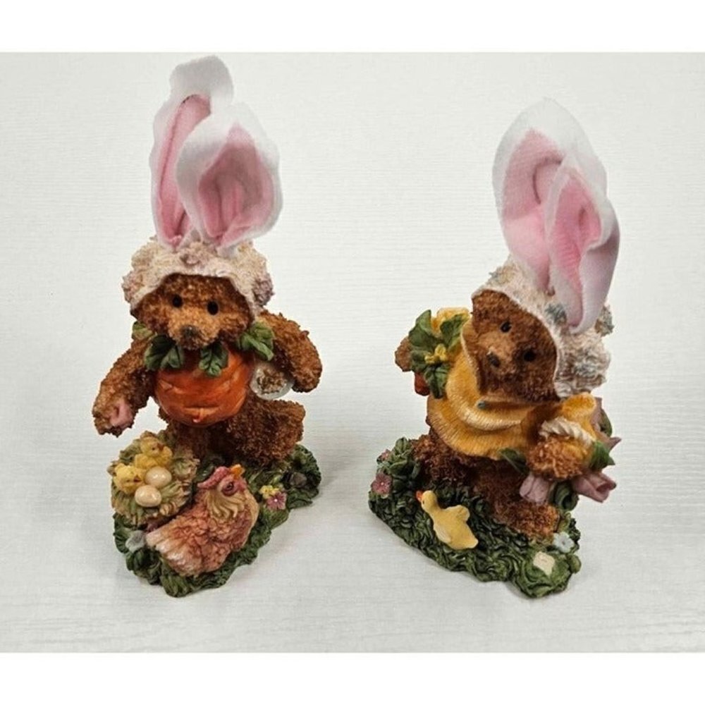 Vintage Easter 2002 HP1954 Set of 2 Country Bunnies